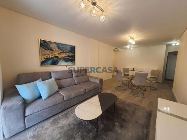 Apartamento T2, Novo, no Centro do Funchal