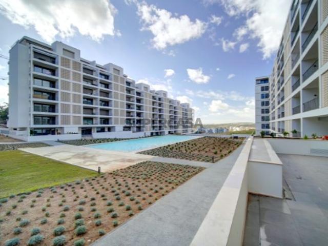 Apartamento T2 Novo no Condomínio ’ELOU’ para Venda em Loures