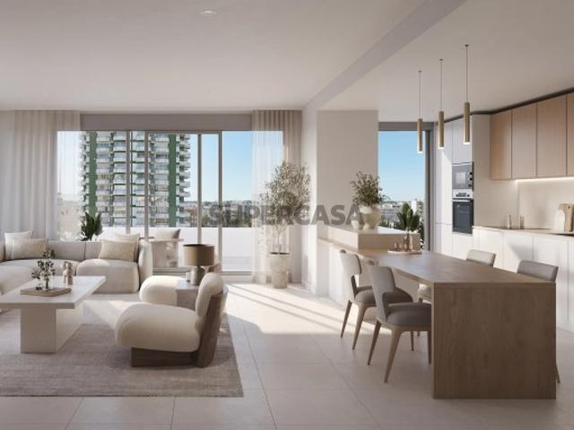 Apartamento T2, novo, no Ribamar, com piscina e estacionamento, em Portimão, no Algarve