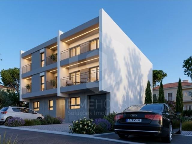 Apartamento T2 novo com varanda e garagem em Pinhal do General, Fernão Ferro