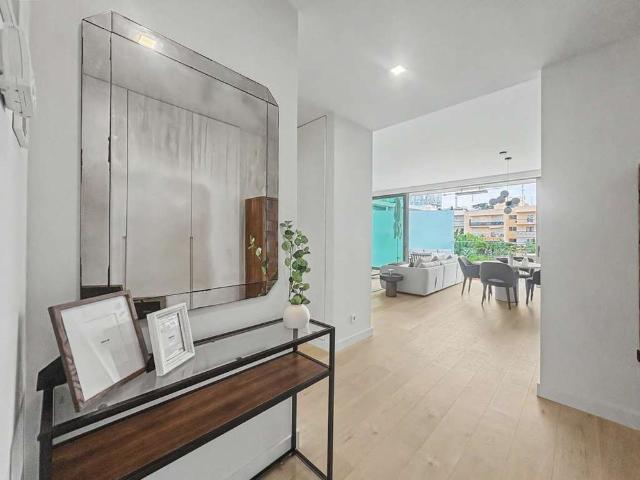 Apartamento T2 Novo com vista de mar em condomínio de luxo no Centro de Cascais