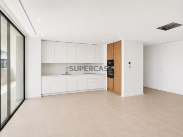 Apartamento T2 novo com vista mar e garagem, Lagos, Algarve