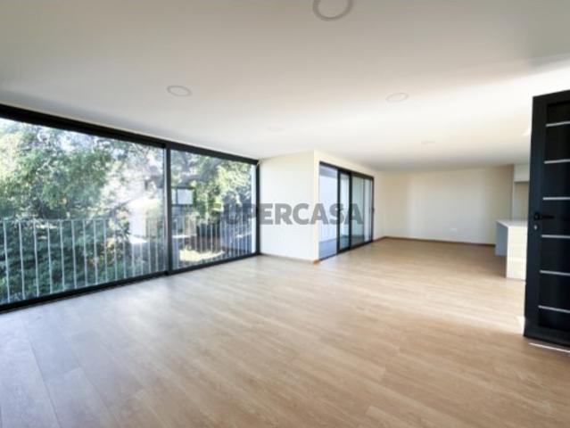 Apartamento T2 Novo com Vista Mar Edifício Bela Vista, Funchal