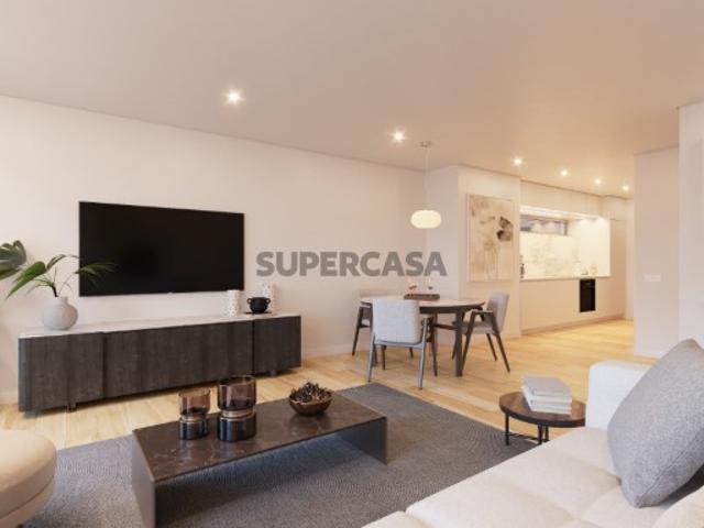 Apartamento T2 novo com estacionamento em Campolide