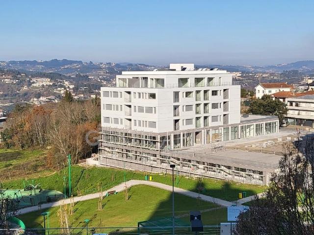 Apartamento T2 Novo com garagem na cidade do Marco
