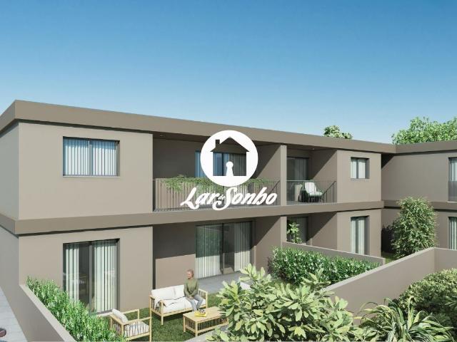 Apartamento T2 Novo com jardim