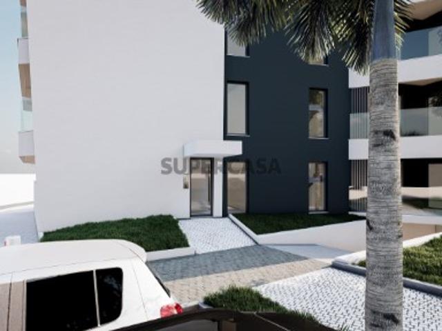 Apartamento T2 novo com piscina e garagem em Tavira ONE
