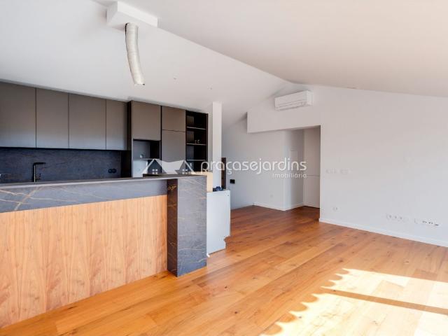 Apartamento T2 Novo Condomínio do Castelo