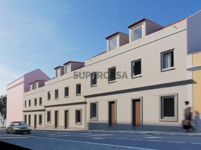 Apartamento T2, novo, em Campo de Ourique, Lisboa