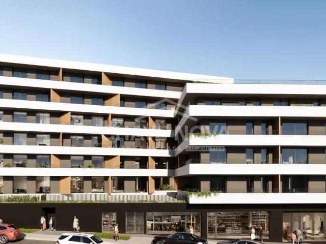 Apartamento T2, novo, em Paços de Ferreira