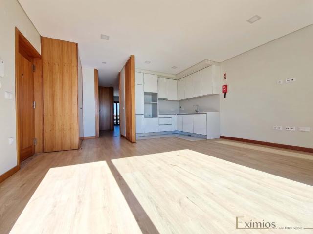 Apartamento T2 novo, em primeira linha de mar, em Vila do Conde