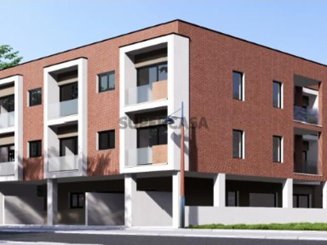 Apartamento T2 novo em Telheiro, Leiria