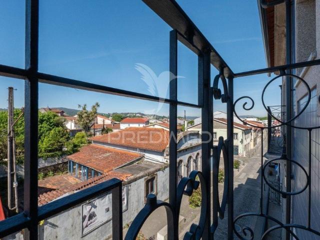 Apartamento t2 novo para arrendamento mobilado e equipado