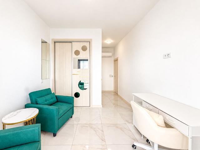 Apartamento T2 novo para Arrendamento Anual em Portimão