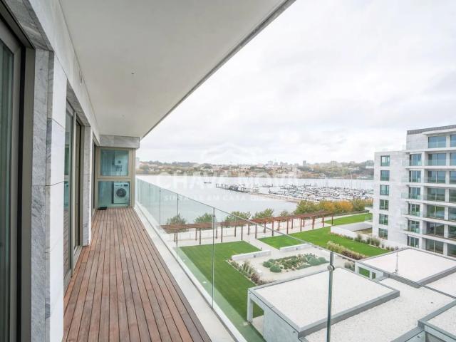 Apartamento T2 Novo – Vista Douro Vila Nova de Gaia