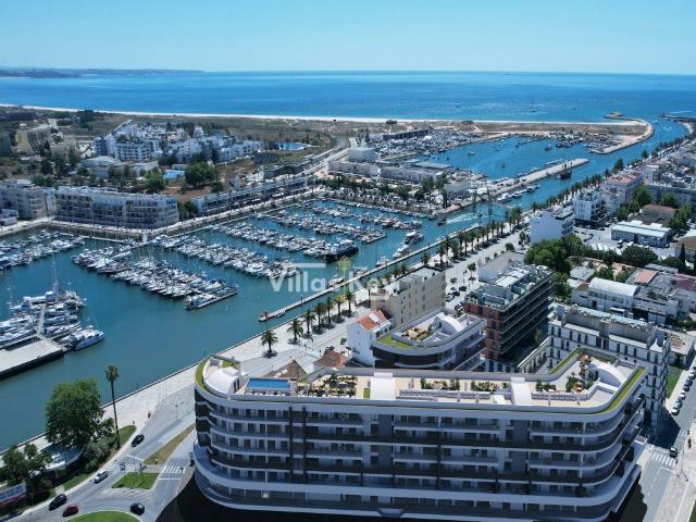 Apartamento T2 num condomínio de luxo com piscinas e Jacuzzi. 89m² São Gonçalo de Lagos