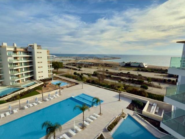 Apartamento T2 num empreendimento exclusivo na primeira linh. 83m² Quarteira