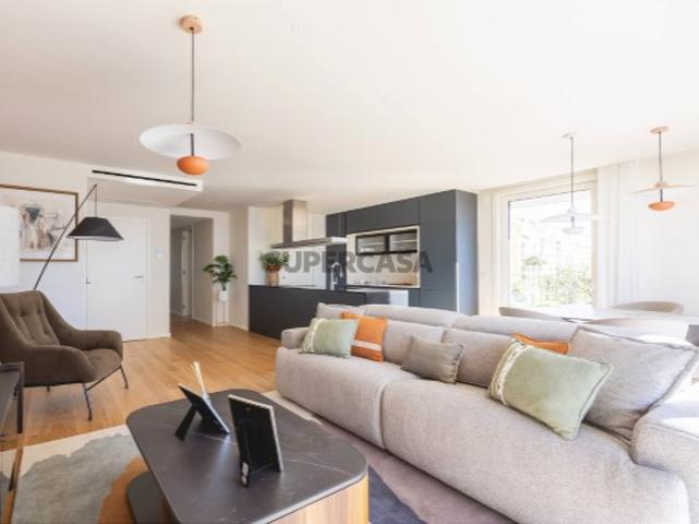 Apartamento T2 num novo empreendimento em Faro