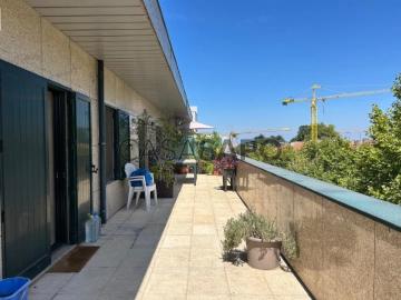 Apartamento T2 para alugar em Vila Nova de Gaia