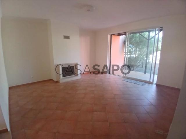 Apartamento T2 para alugar em Almada