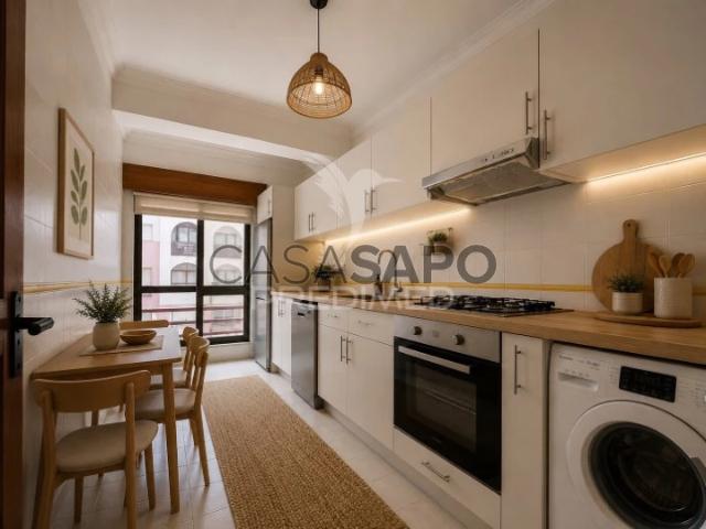 Apartamento T2 para alugar em Almada