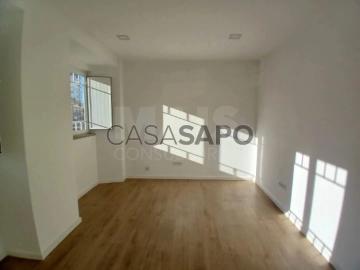 Apartamento T2 para alugar em Almada