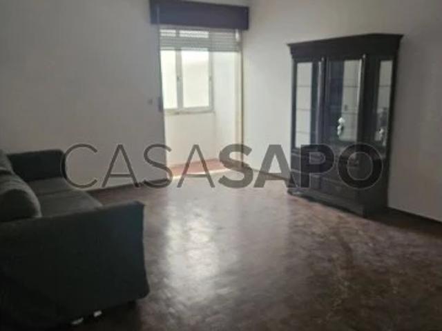 Apartamento T2 para alugar em Alenquer