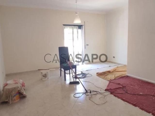 Apartamento T2 para alugar em Faro