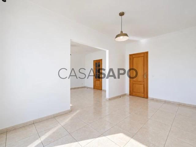 Apartamento T2 para alugar em Faro