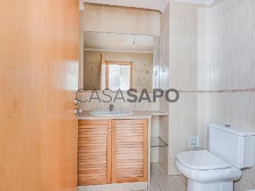 Apartamento T2 para alugar em Loures