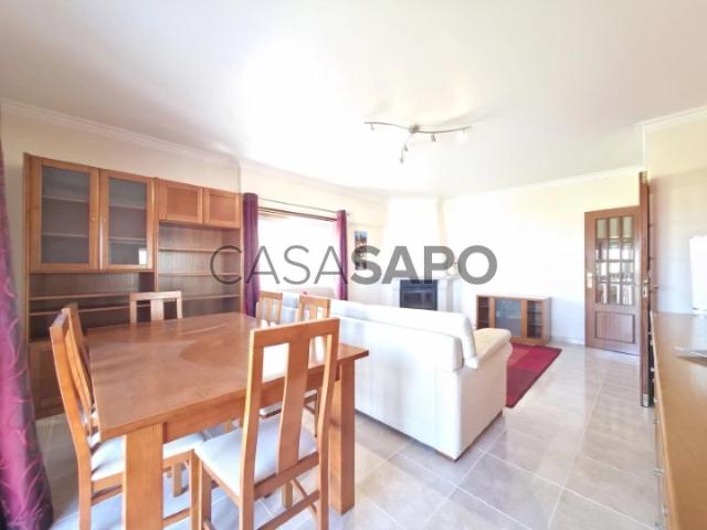 Apartamento T2 para alugar em Loures