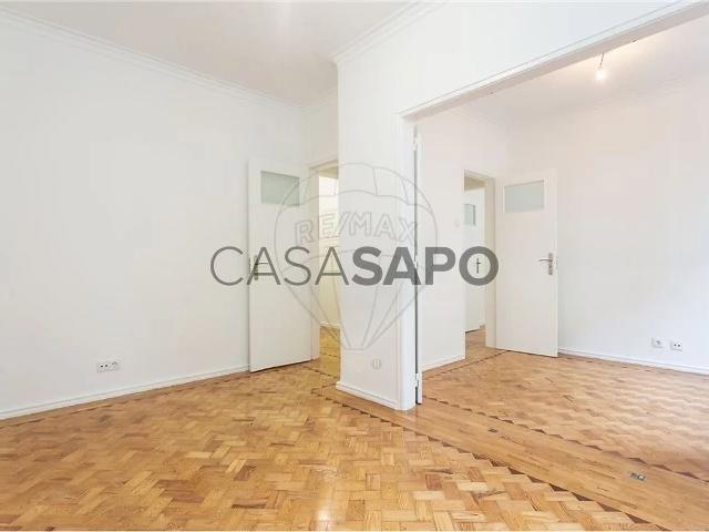 Apartamento T2 para alugar em Loures