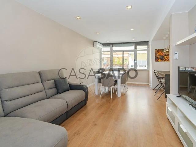 Apartamento T2 para alugar em Loures