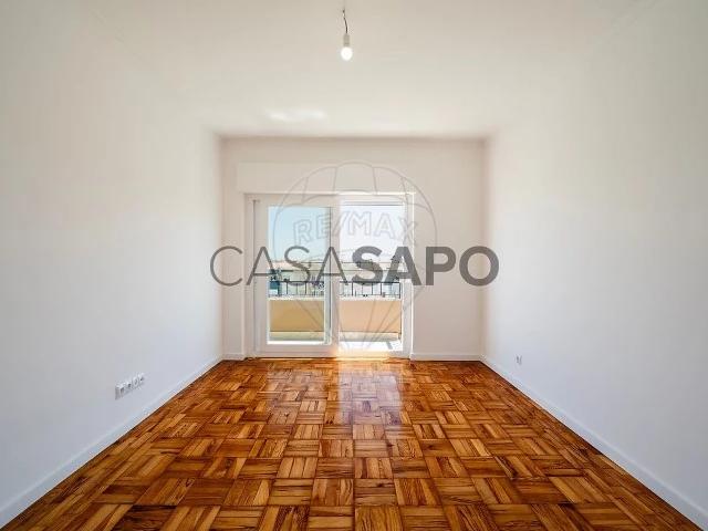 Apartamento T2 para alugar em Loures