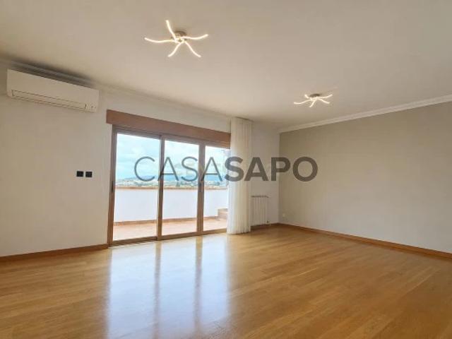Apartamento T2 para alugar em Oeiras