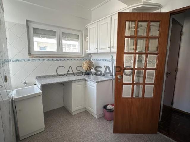 Apartamento T2 para alugar em Oeiras