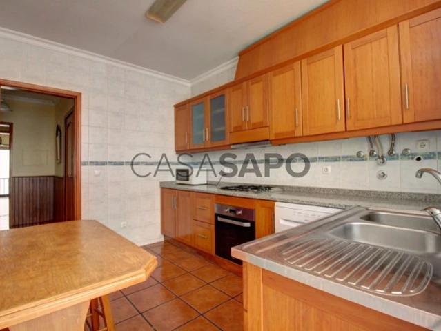 Apartamento T2 para alugar em Oliveira do Bairro
