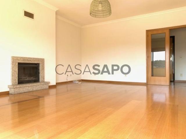 Apartamento T2 para alugar em Paços de Ferreira