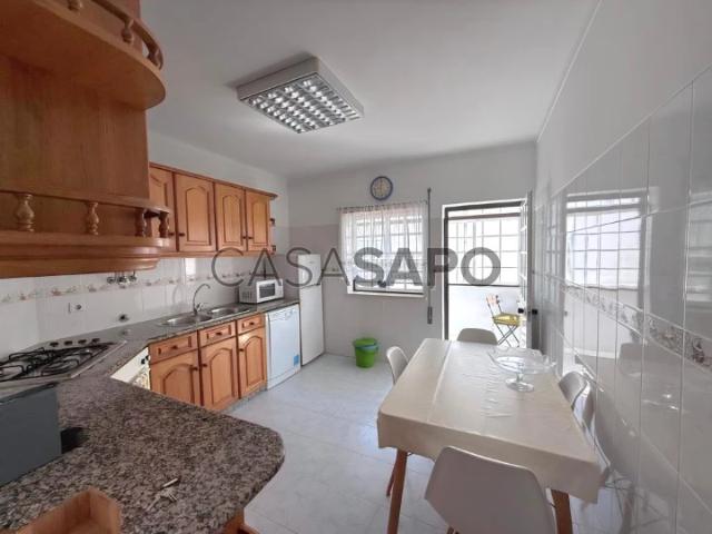 Apartamento T2 para alugar em Peniche