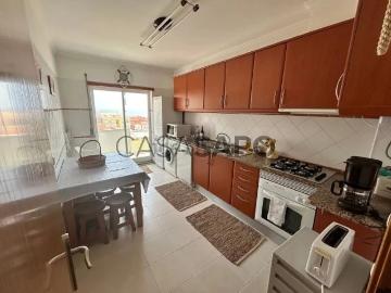 Apartamento T2 para alugar em Sesimbra