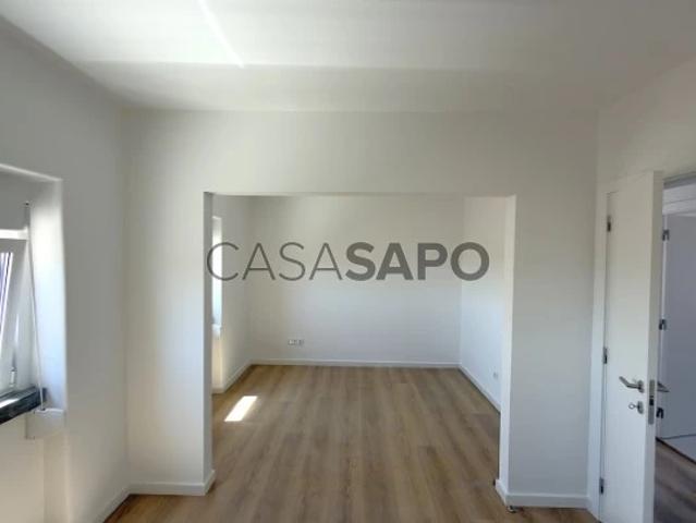 Apartamento T2 para alugar em Sintra