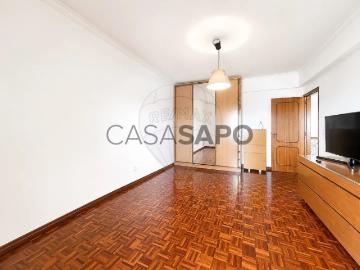 Apartamento T2 para alugar em Sintra