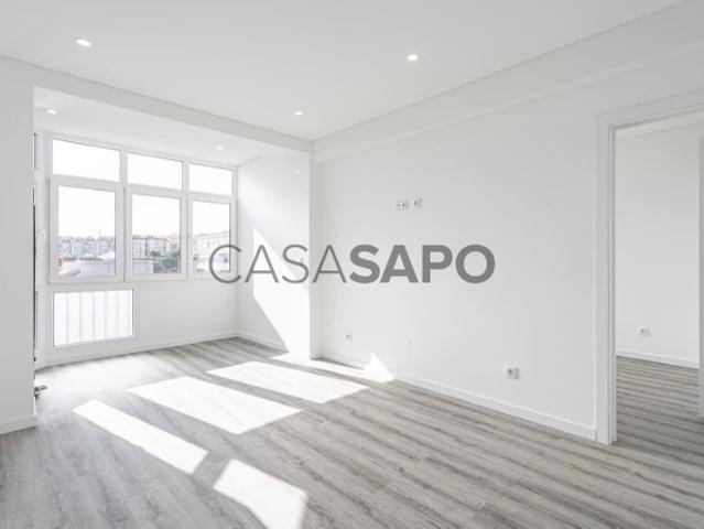 Apartamento T2 para alugar em Sintra