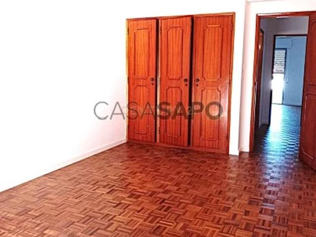 Apartamento T2 para alugar em Sintra