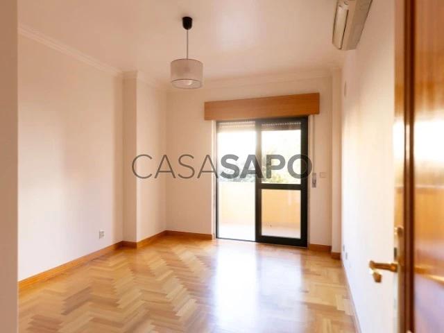 Apartamento T2 para alugar em Sintra