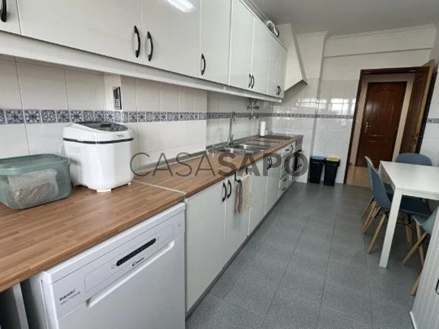 Apartamento T2 para alugar em Sintra