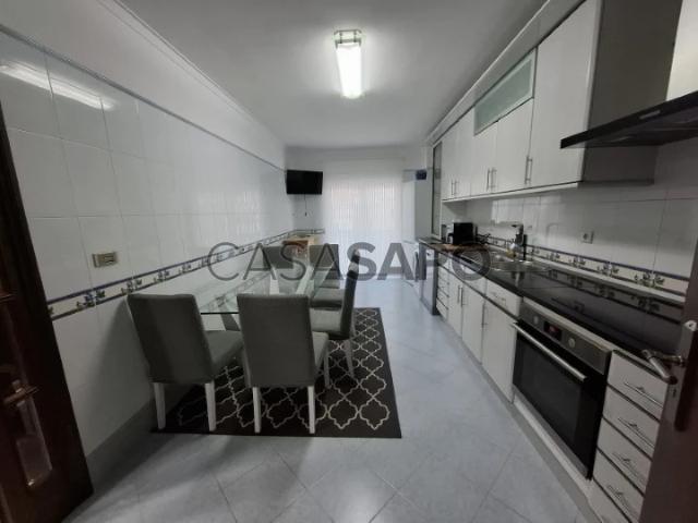 Apartamento T2 para alugar em Sintra