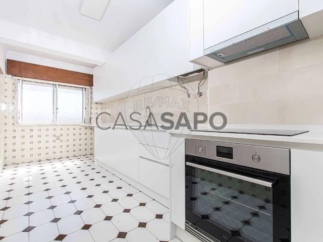 Apartamento T2 para alugar em Sintra