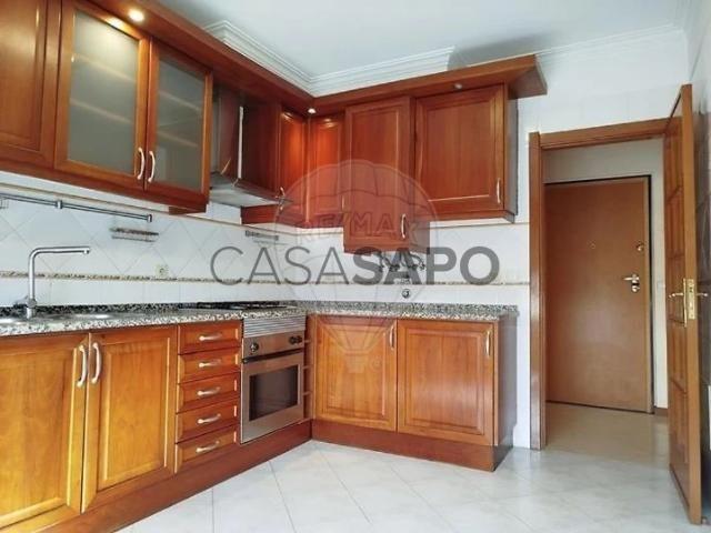 Apartamento T2 para alugar em Sintra