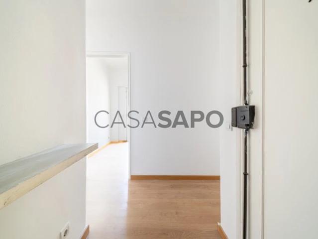 Apartamento T2 para alugar na Amadora